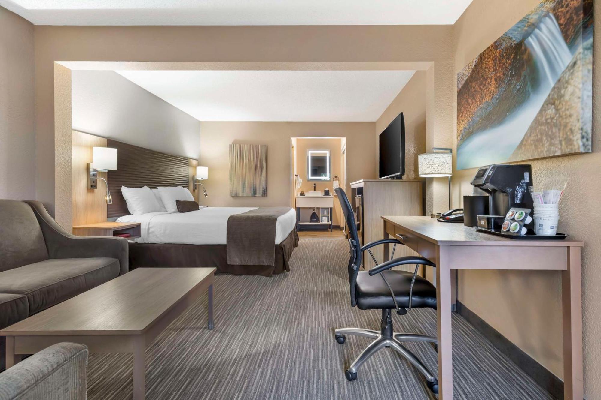 בראנסון Best Western Plus Landing View Inn & Suites מראה חיצוני תמונה